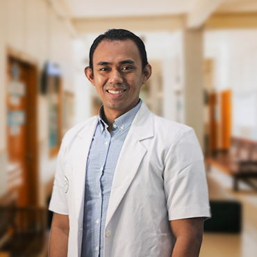 drg. Arief Suryadinata, Sp.Ort